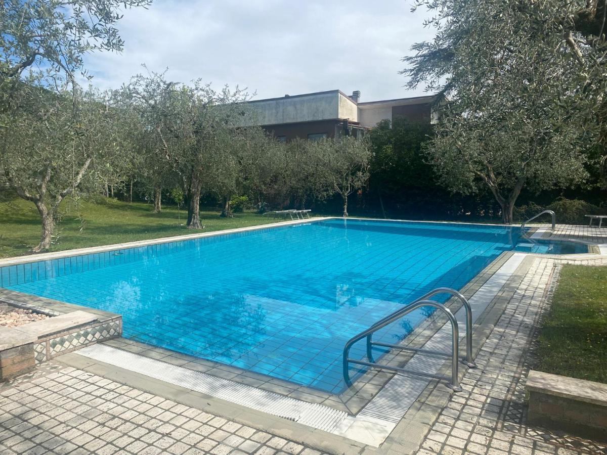 Villa Sweet Flower - With Private Pool And Garden Manerba del Garda Exterior foto